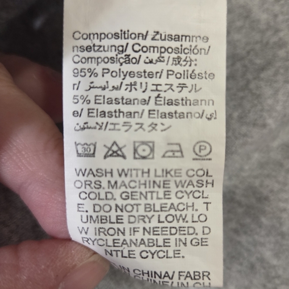 SHEIN Gray Off-Shoulder Tee with Los Angeles Print Size 1XL - Picture 5 of 5